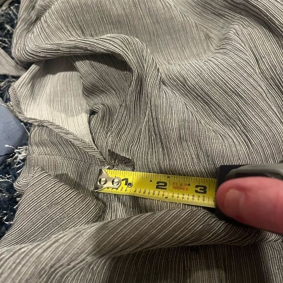 Keepsake jumpsuit with flutter sleeves in a textured gray fabric, size Small - Picture 10 of 14